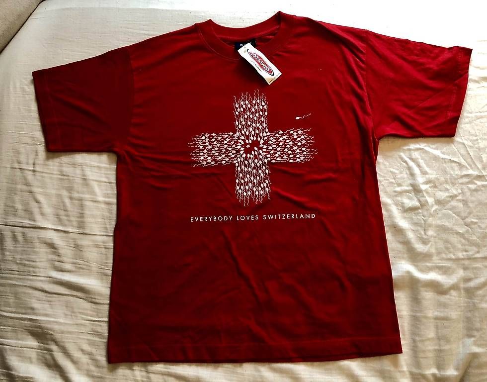 T-shirt: T-shirt special edition – Usato da Genève venduto da JWLIU