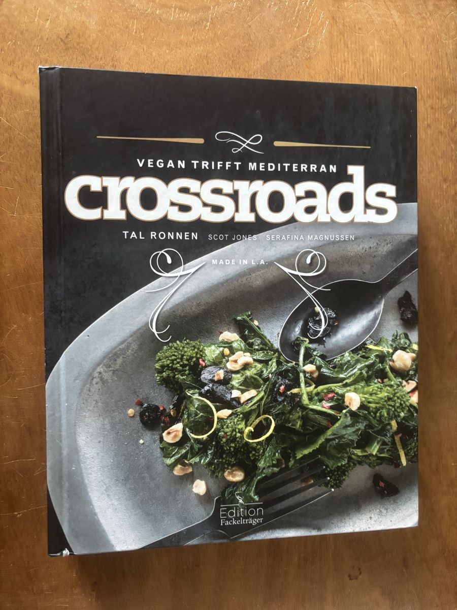 Libri: Crossroads - vegan & mediterran – Usato da Zürich venduto da WWehrle
