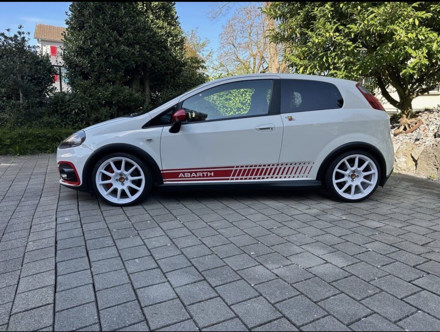 Abarth Automobili: 2008 Abarth grande punto/ tausch möglich – Usato da Bülach venduto da Simipeppe23 2