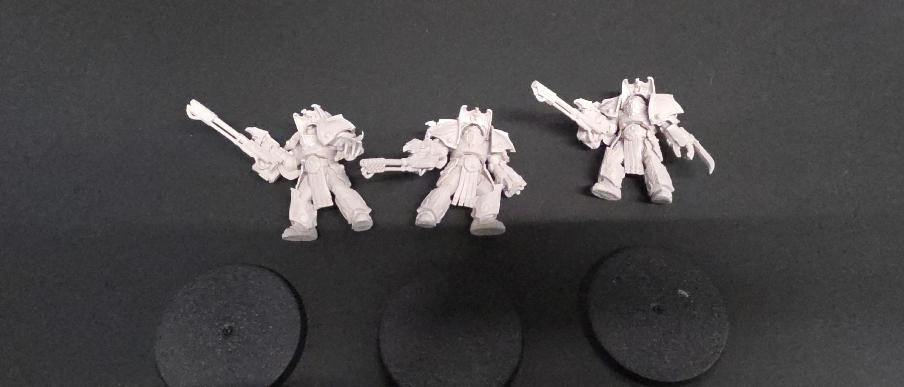 Modellbausätze & Standmodelle: warhammer 40K 3x Aquilon Terminators infernus firepikes – Gebraucht aus La Chaux-de-Fonds von Oxydro