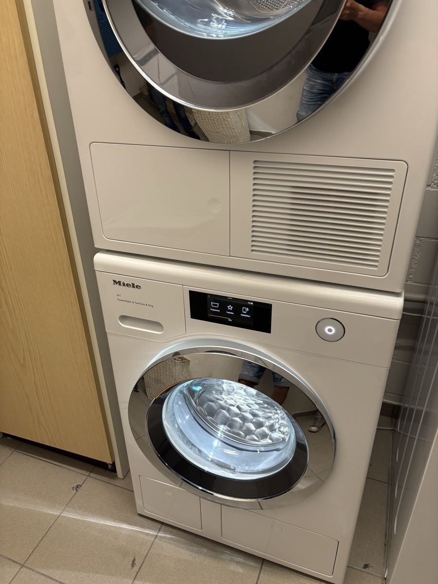 Miele Lavatrici: Waschturm Miele 9 kg Twin Dos  – Usato da Birmensdorf ZH venduto da ShoopAgent8903 4