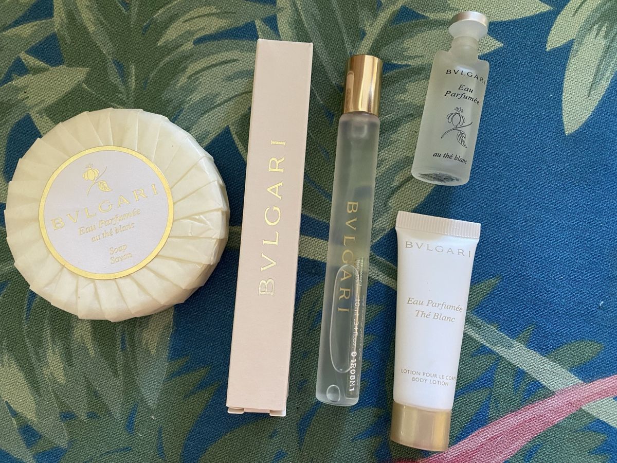 Bulgari Parfum & Eau de Toilette: Eau parfumée thé blanc Bulgari – Neu und originalverpackt aus Bouveret von wes_7zll