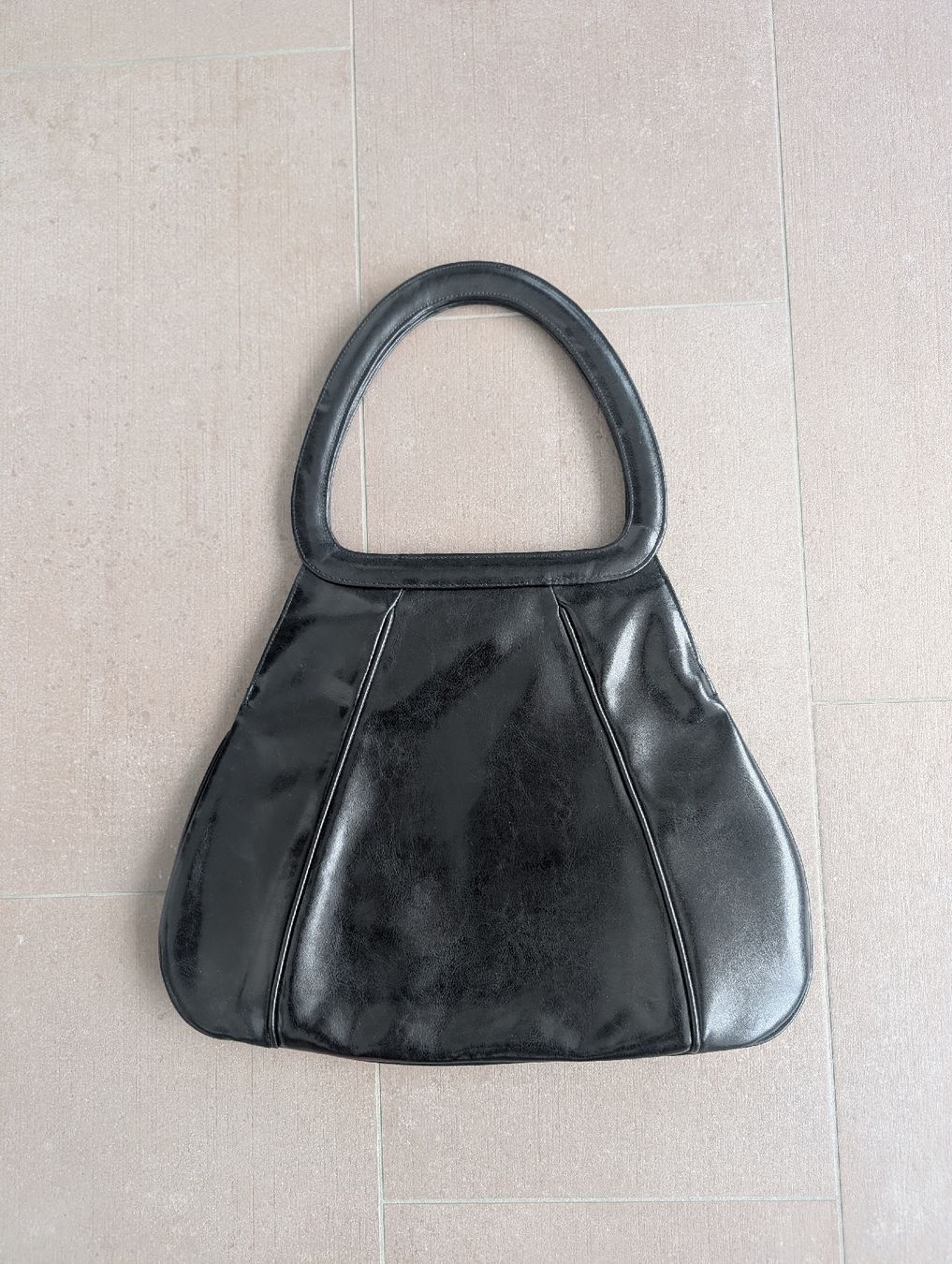 Borse da donna: Vintage Handtasche der Marke Clothes – Usato da Luzern venduto da simonf1