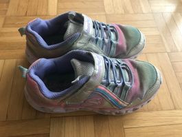 Turnschuhe von Skechers Grösse 32