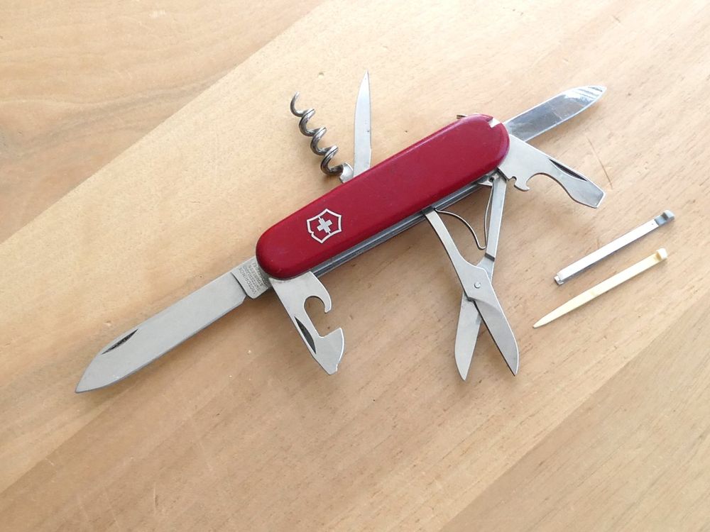 Sackmesser Victorinox (Gebraucht) in Beromünster für CHF 12 – mit ...