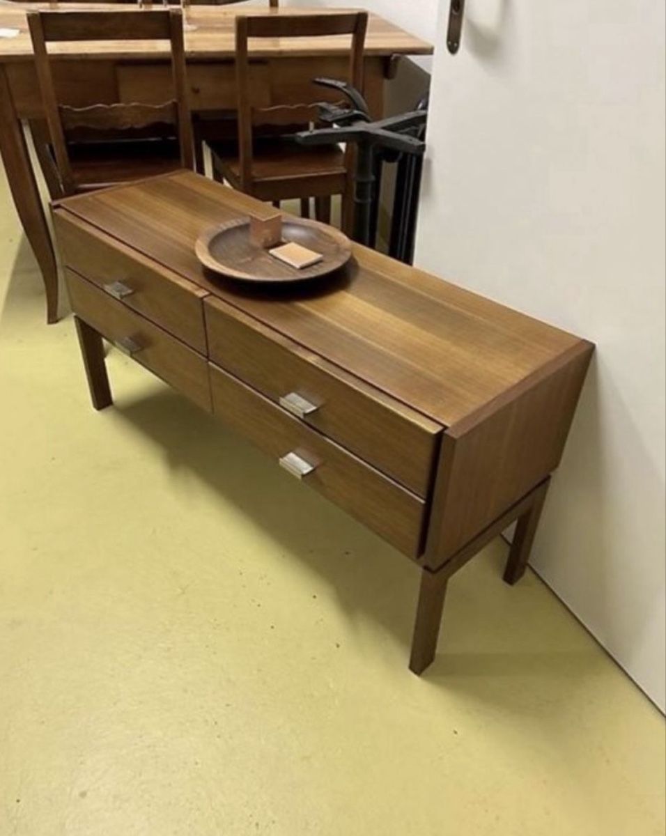 Cassettiere: wunderschönes kleines Sideboard / Kommode – Usato da Wohlen AG venduto da Ralf2000 3