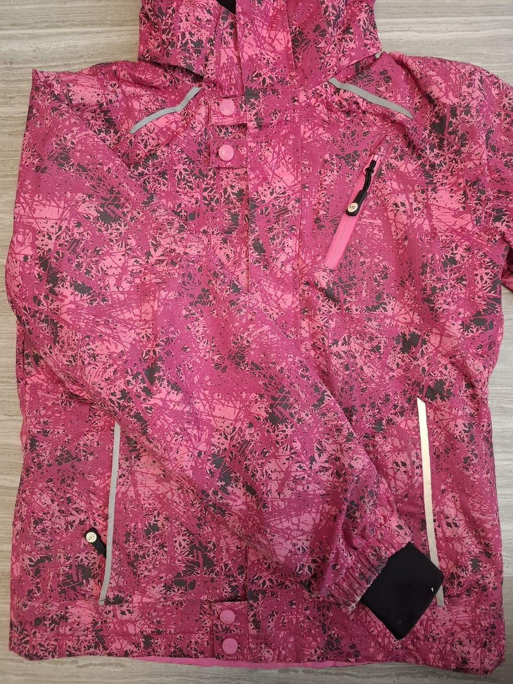 Giacche & Cappotti: Veste de ski rose en taille 152 – Usato da Ecublens FR venduto da ame_y8tq 1