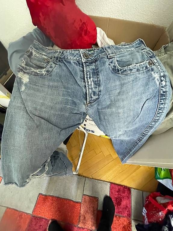 Pantaloni: Bikkenbergs – Usato da Rapperswil SG venduto da Golf85 2