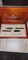 Lots 1 Stylo Plume "Caran d'Ache" 1 Stylo bille "Mont-blanc"