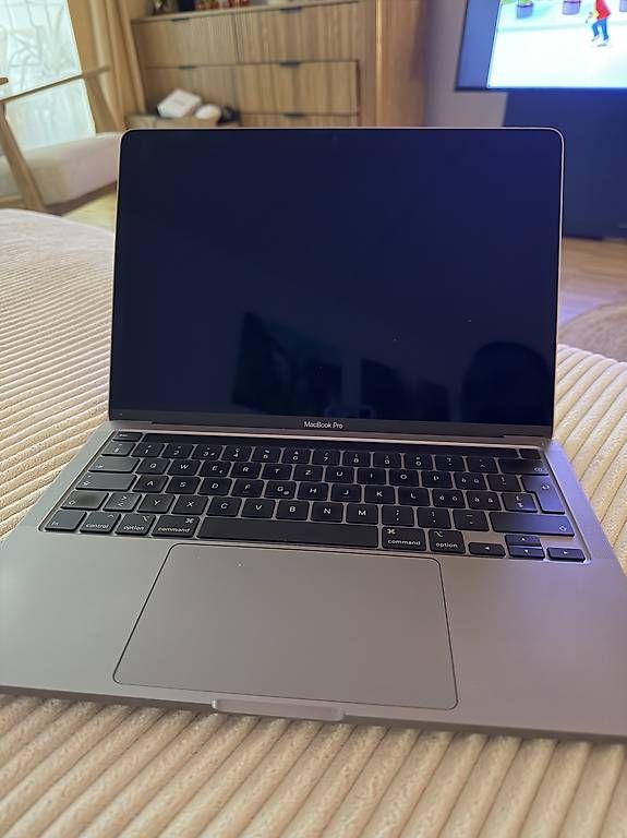 Notebook: MacBook Pro 13 Apple – Usato da Lausen venduto da nik_8rnn
