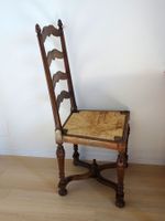 Antiker Stuhl mit Strohsitz, Holz, Vintage!