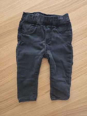 Baby/Kinderjeans Gr. 74, H&M (wenig getragen)