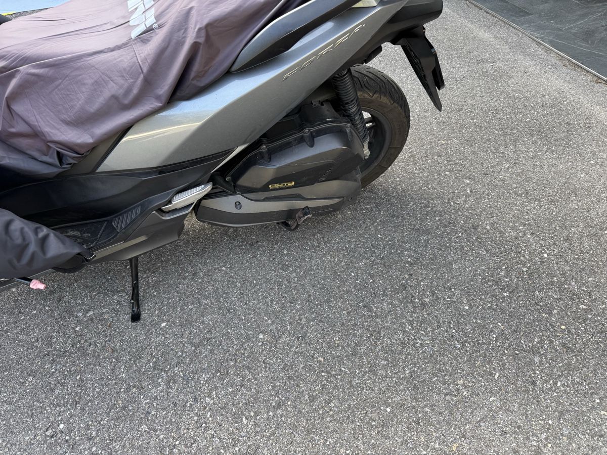 Honda Scooter: Honda Forza 125 – Usato da Corpataux venduto da seniz 2