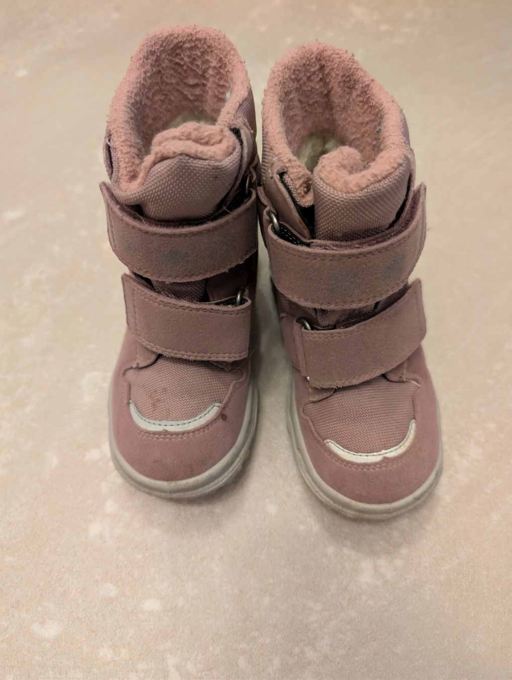 Superfit Scarpe per ragazze: Winterschuhe Superfit Grösse 24 – Usato da Basel venduto da Casamo