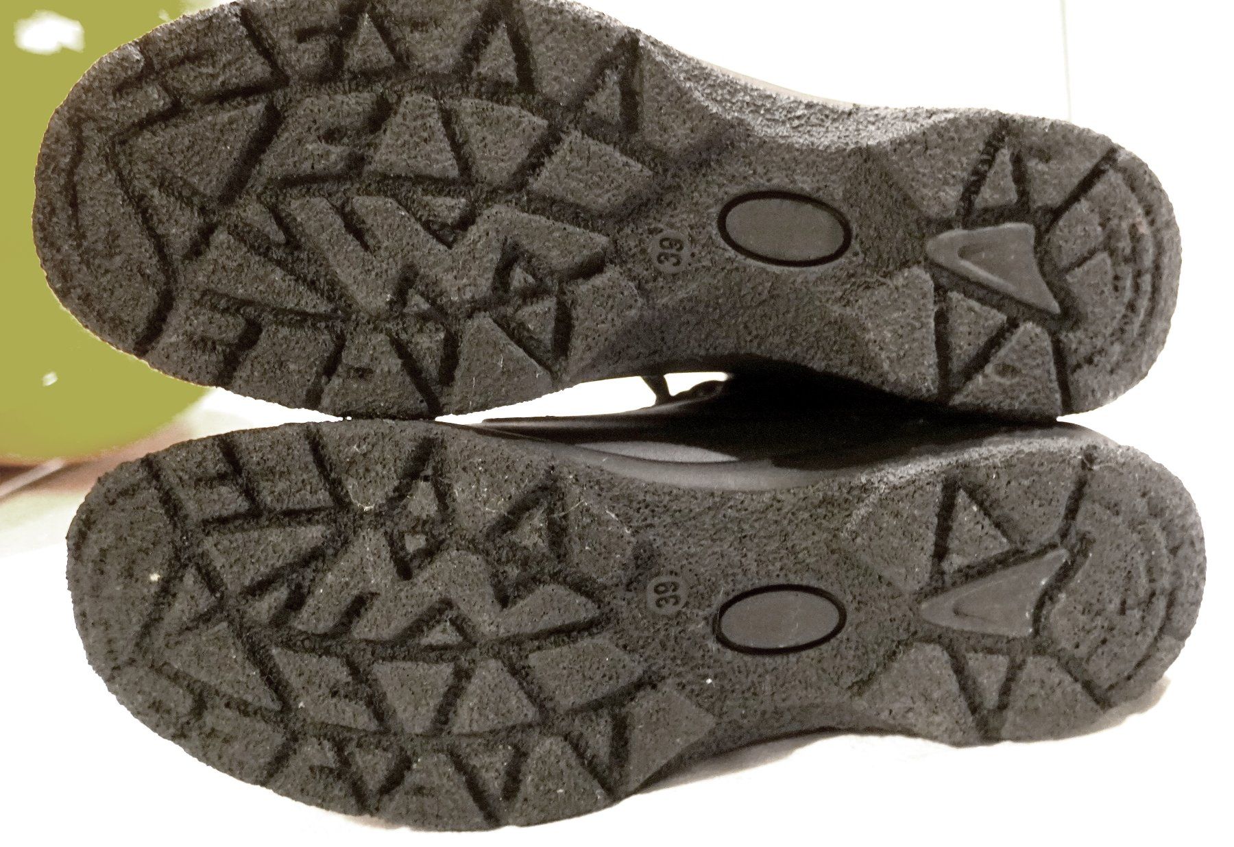 Damenschuhe: Damen-Stifletten Sympatex 39 – Gebraucht aus Baar von 2cvbaar 2