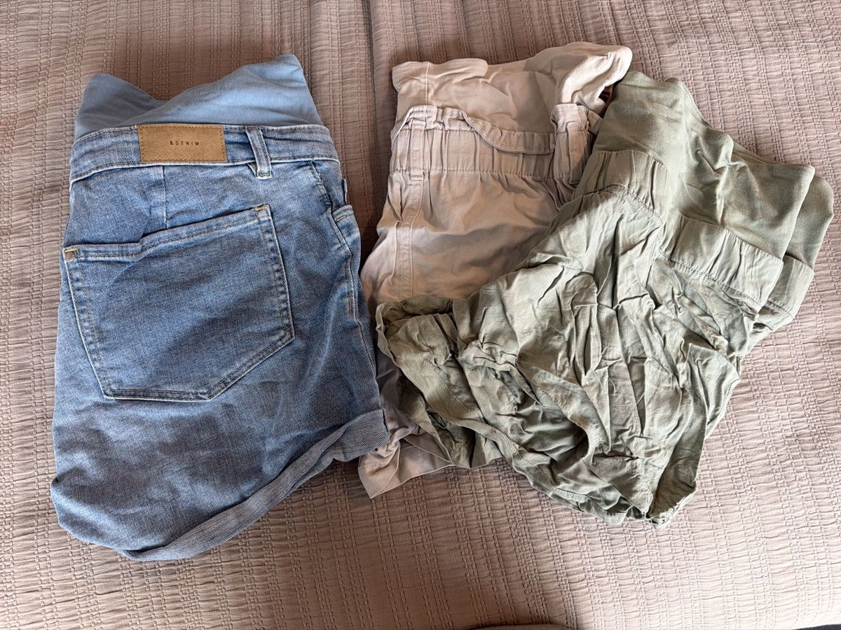H&M Lotti di vestiti: Umstands Shorts Gr. L – Usato da Oftringen venduto da LikeiT