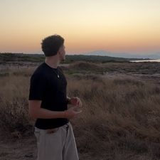 Profile image of emi_856n
