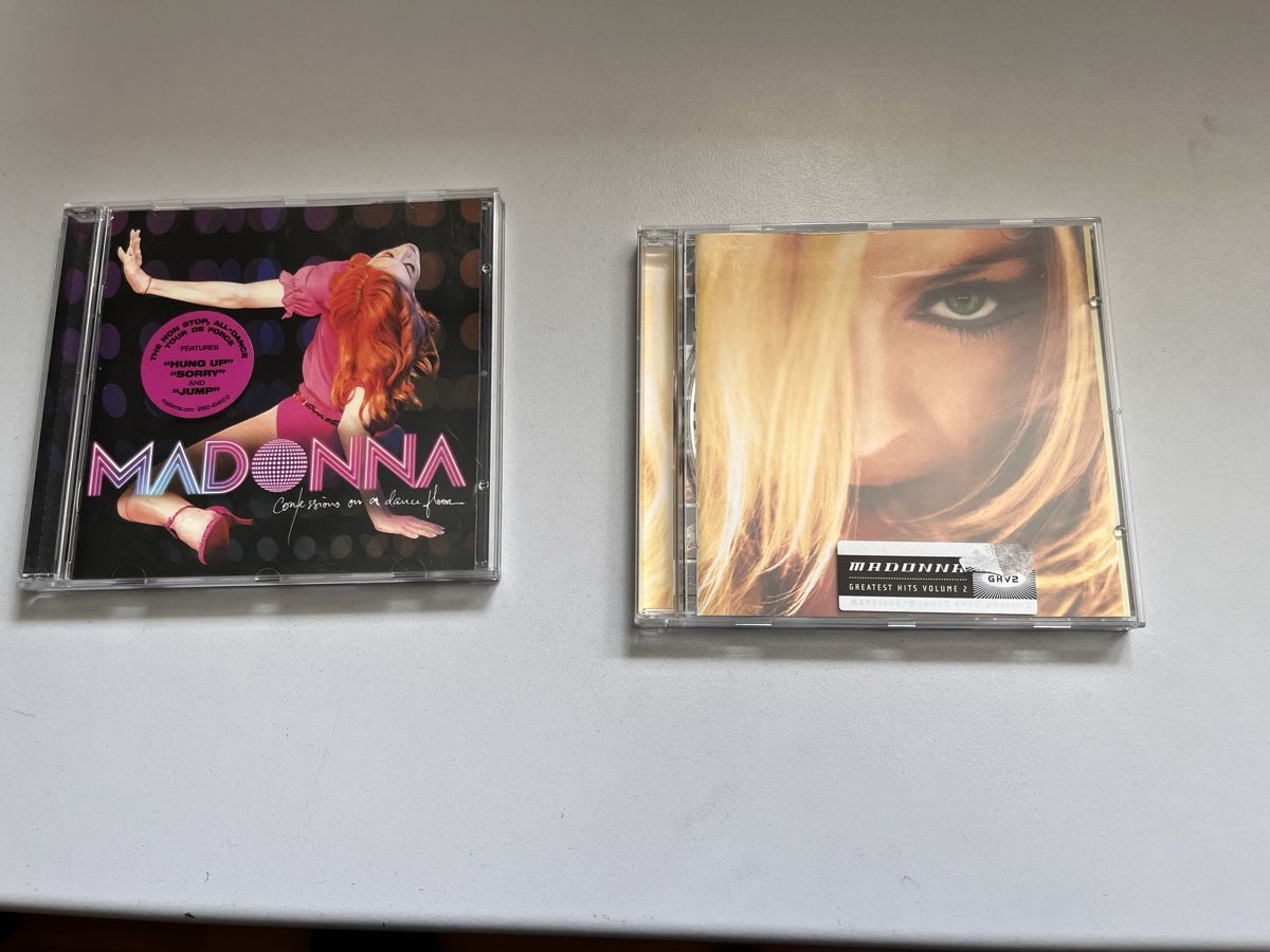 CD: Madonna Greatest Hits Vol. 2 & Confessions  – Usato da Roggwil BE venduto da WULU