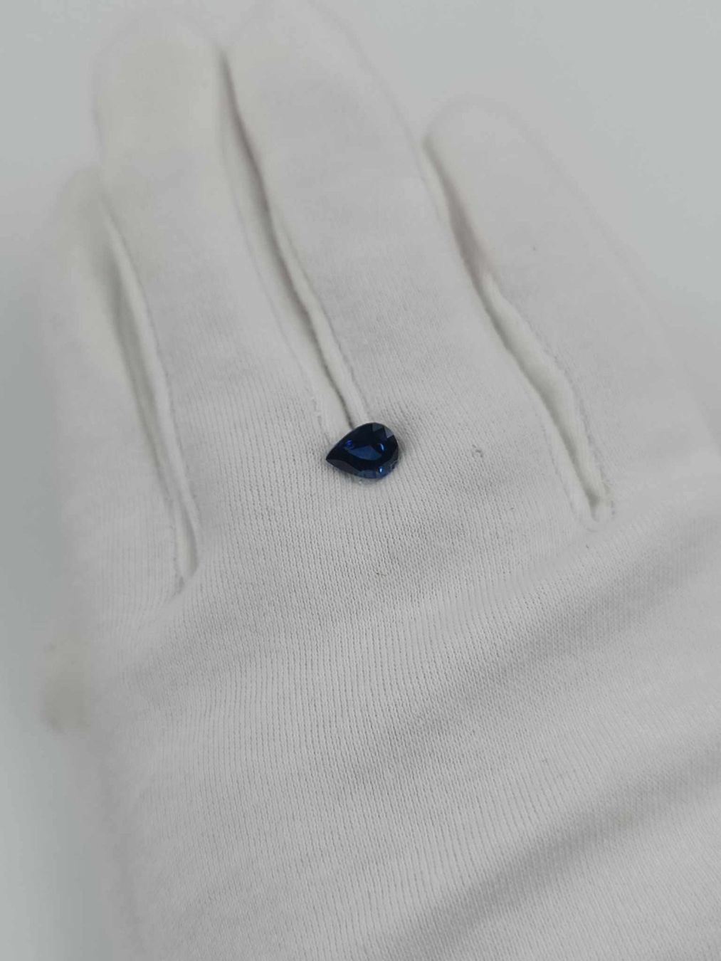 Edelsteine: 1 BLAUER SAPHIR AUS SRI LANKA 1.56 CT. – Gebraucht aus Luzern von EdiGem 8