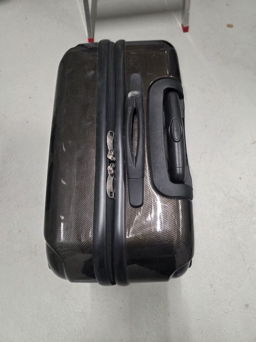 Altro in Aeronautica: Trolley 45x45x23cm – Usato da Zürich venduto da auctionhero 1