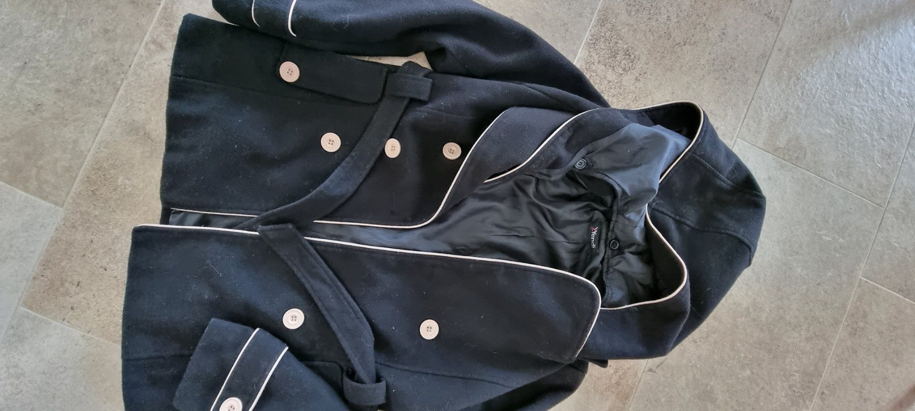 Giacche: Yendi Jacke gr.M – Usato da Grossdietwil venduto da GNOM313