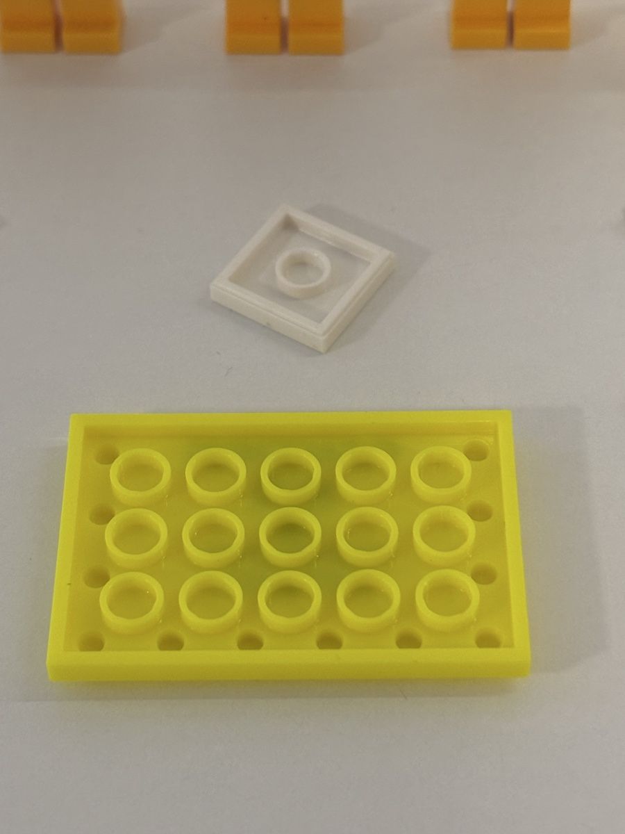 Lego Baukästen: 3x Lego Hazmat Guy mit Zubehör – Gebraucht aus Lengnau AG von Chefe43 3