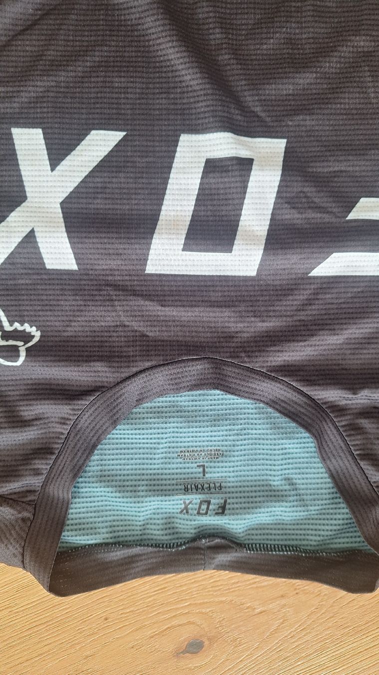 Fox Canottiere & Pantaloni: FOX Flexair Trikot Grösse L neuwertig – Usato da Walde AG venduto da Renegate24 1