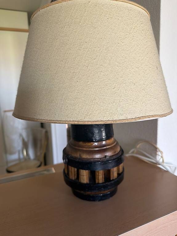Lampade: Lampe sur ancien moyeu de roue – Usato da Preverenges venduto da mih_vqg5