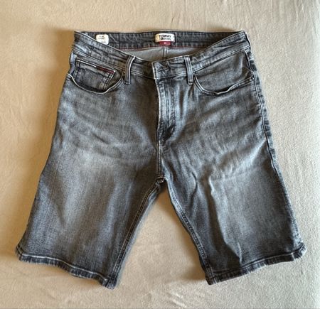 Shorts en jean Tommy Jeans, slim noir,taille 32