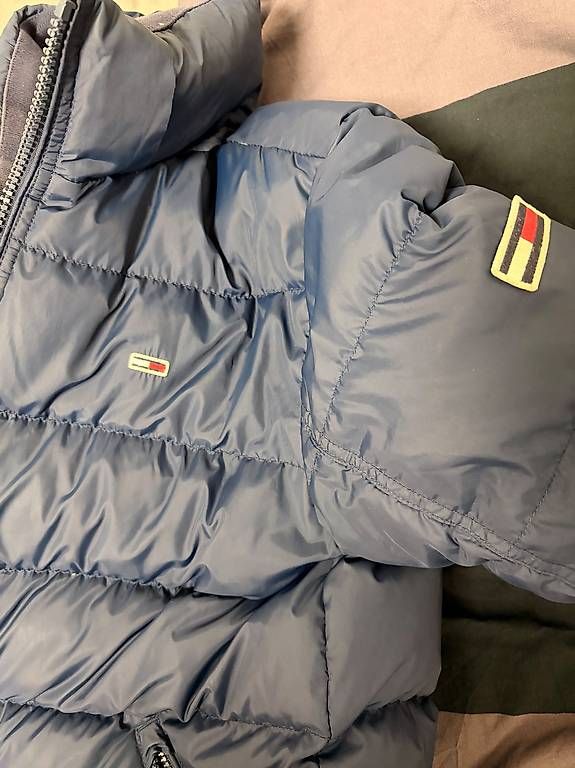 Giacche: Giacca Tommy Hilfiger  – Usato da Losone venduto da ric_cv57 2