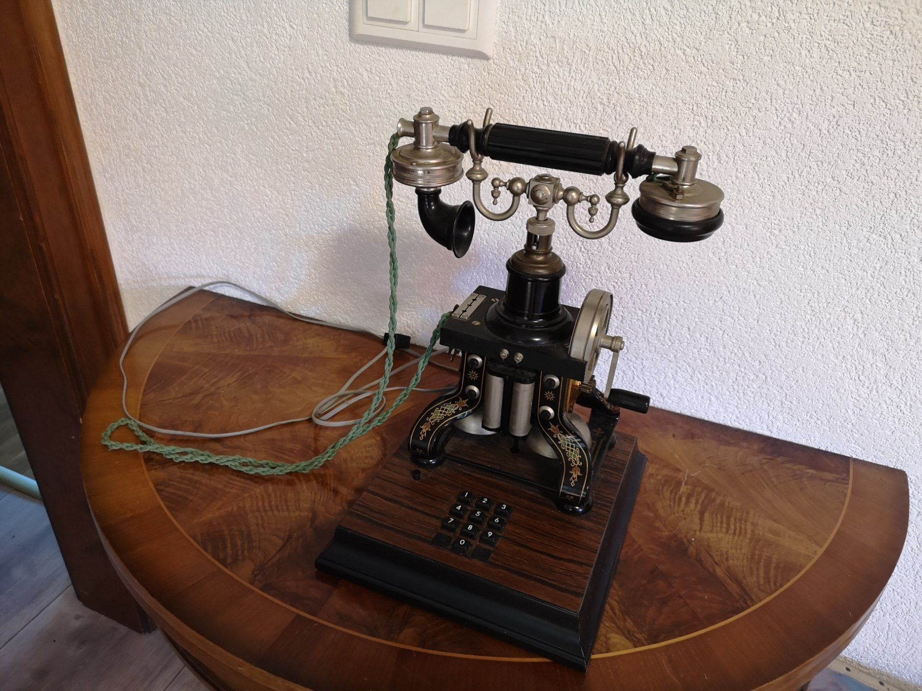Ericsson Telefoni: Ancien téléphone Ericsson – Usato da Conthey venduto da Cathlouz