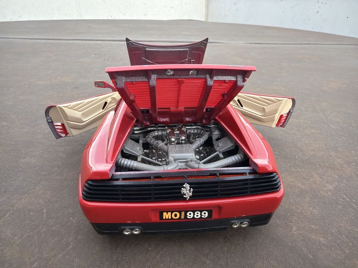 Bburago Voitures modèles: Ferrari 348 TB - 1/18 - Bburago – D'occasion à Wolfwil par Rolex1 6