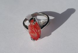 Ring mit rotem Stein Gr. 19 *NEU*