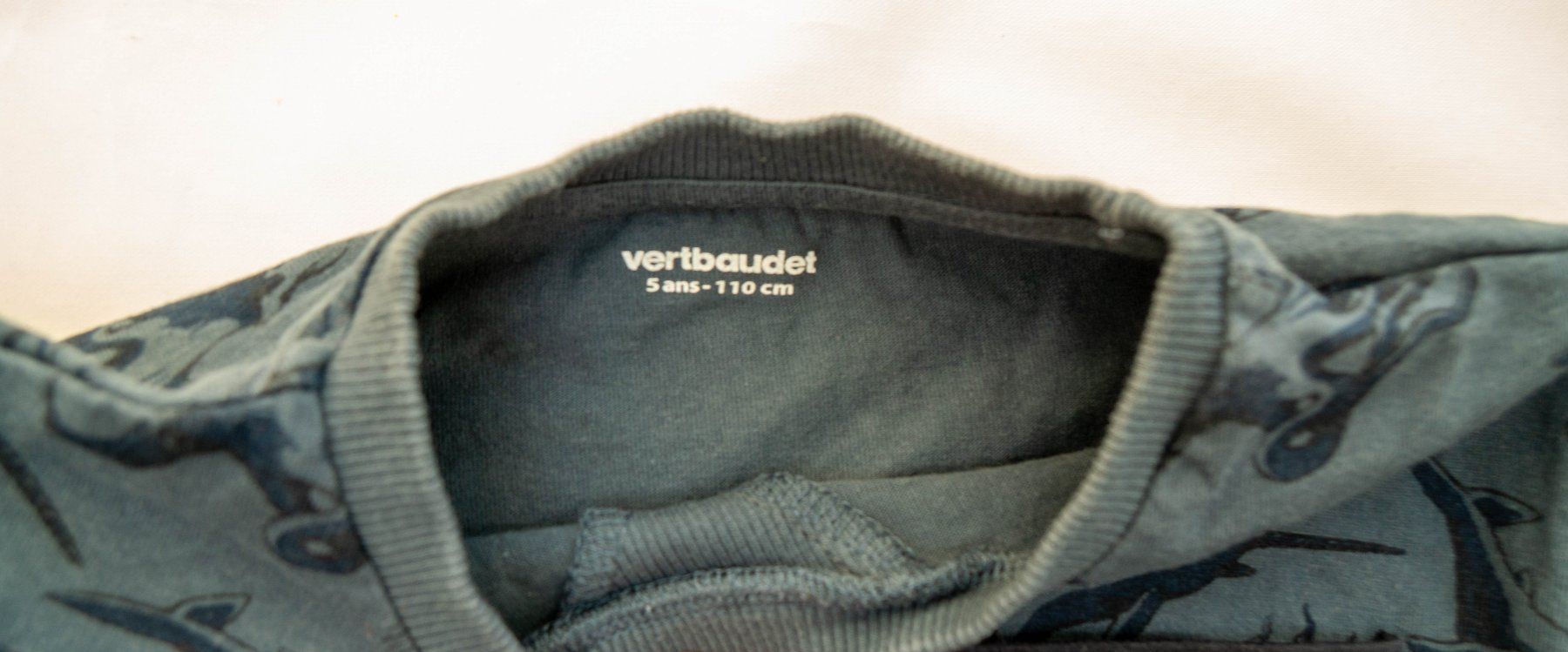 C&A Lotti & Set di vestiti: 2x Pullover & 2x Langarmshirt Gr.110 - 5 Jahre – Usato da Zürich venduto da sambaum 5