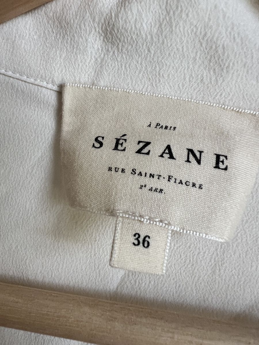 Sezane Camicette: Sezane 100% silk blouse in Ecru- size 36 – Usato da Zug venduto da Marigabrielle 1