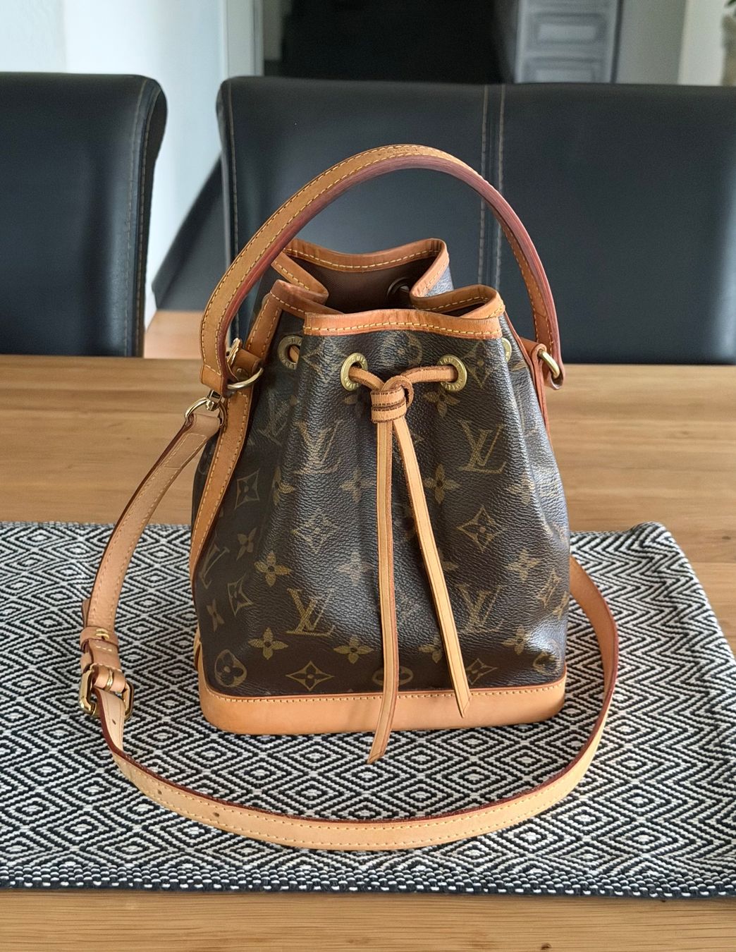 Louis Vuitton Taschen für Damen: Louis Vuitton Mini Noe – Gebraucht aus Reinach AG von BisMad3