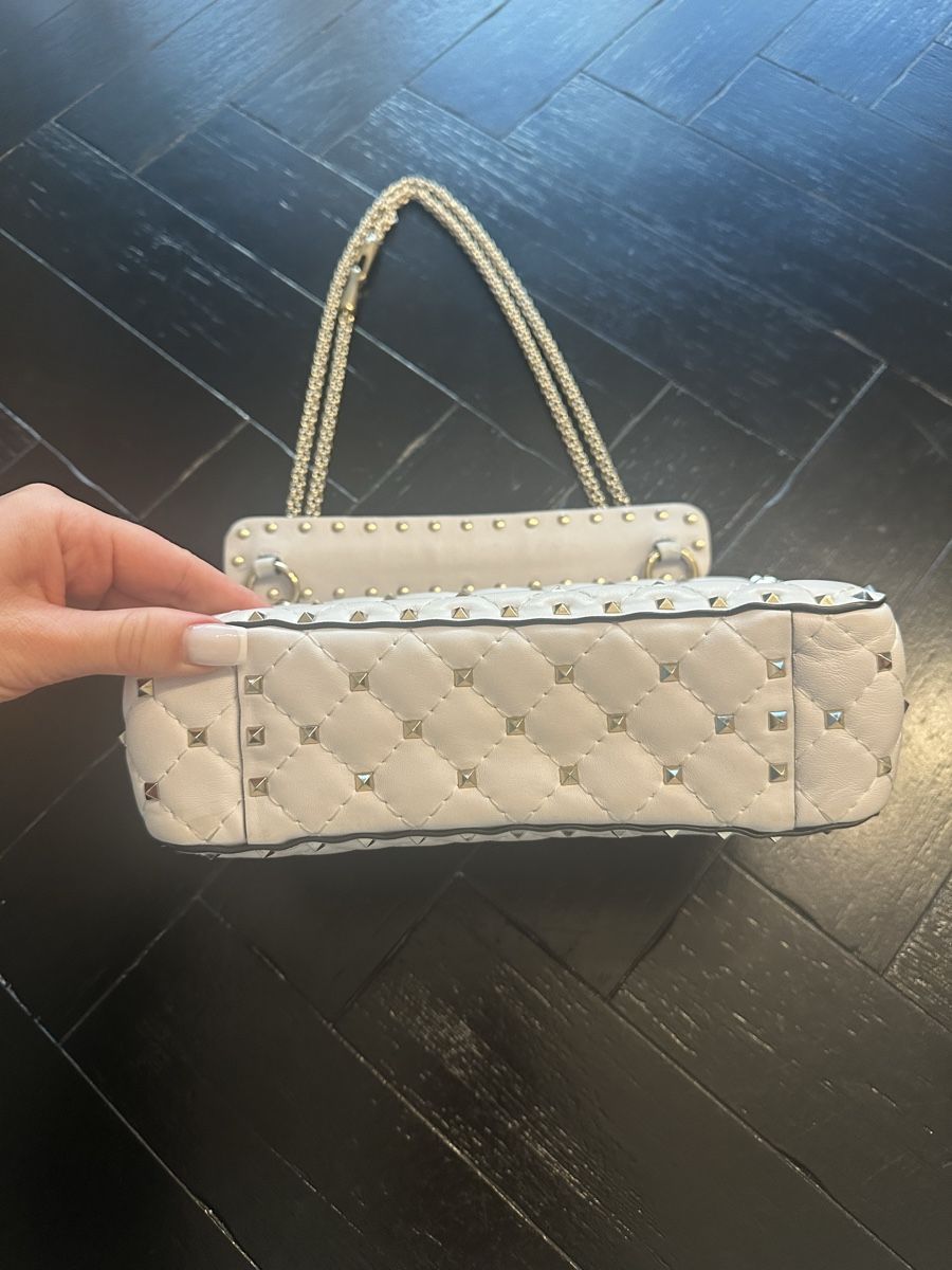 Valentino Borse da donna: VALENTINO GARAVANI Schultertasche Rockstud Spike – Usato da Schaffhausen venduto da Kimberley92 1