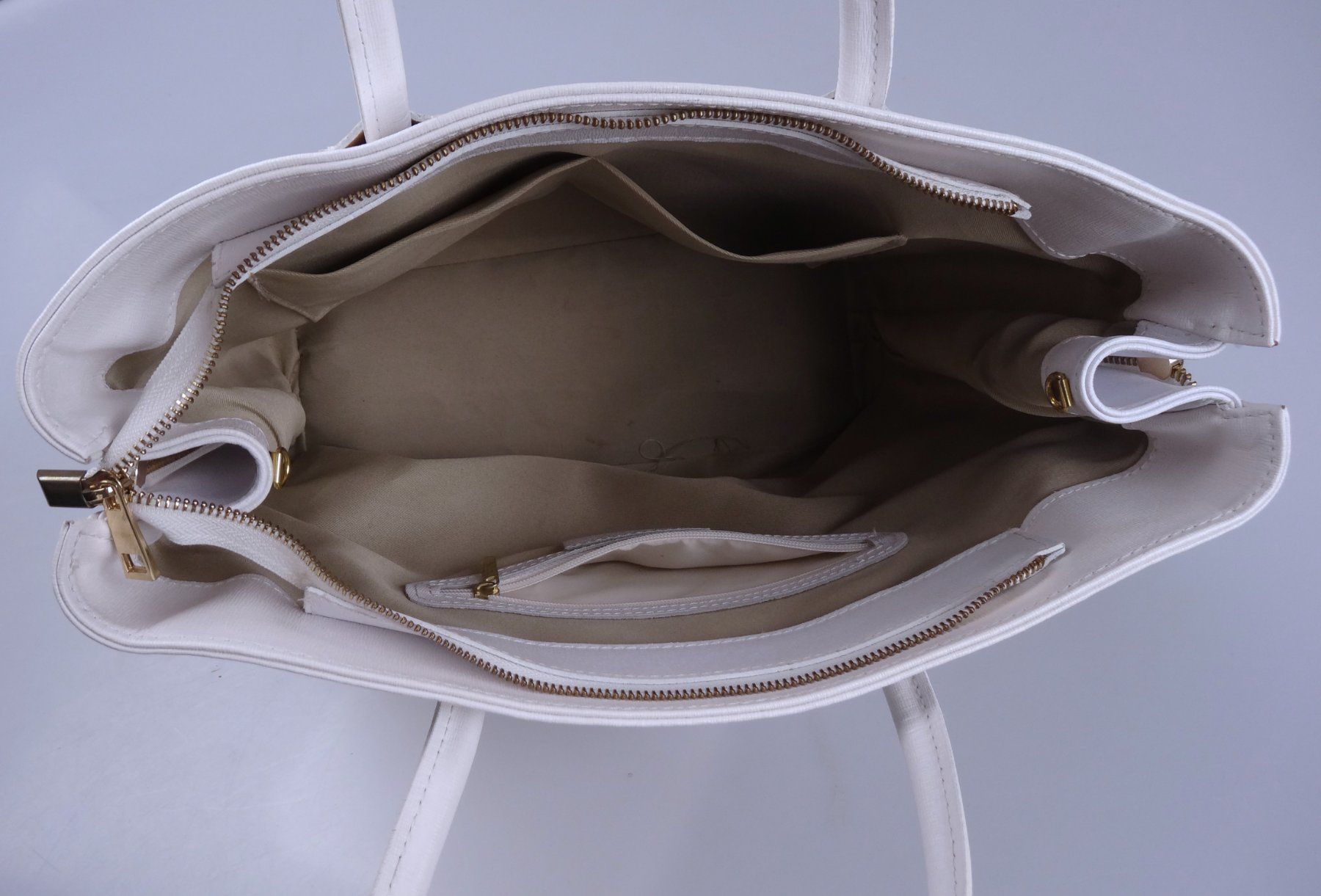 Borse da donna: Weisse Leder Handtasche Shopper – Usato da Volketswil venduto da brockipfannenstil 6