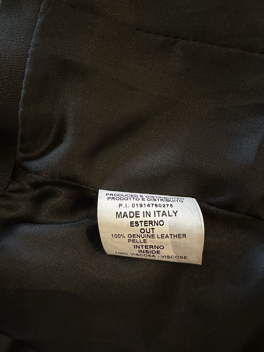 Giacche: Italian made Black Leather Jacket, Size 42 – Usato da Genève venduto da gra_xlk7 2