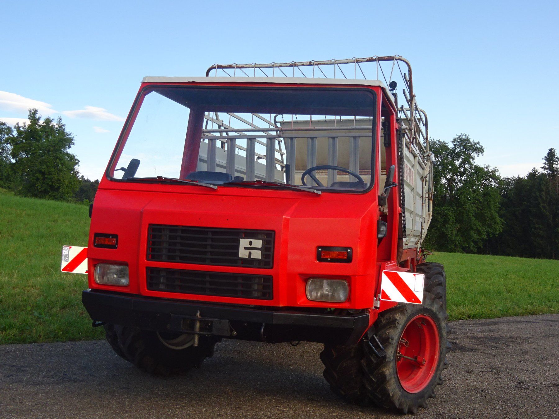 Reform Traktoren: Transporter Reform Muli 600 mit Ladegerät – Gebraucht aus Bauma von deutz08