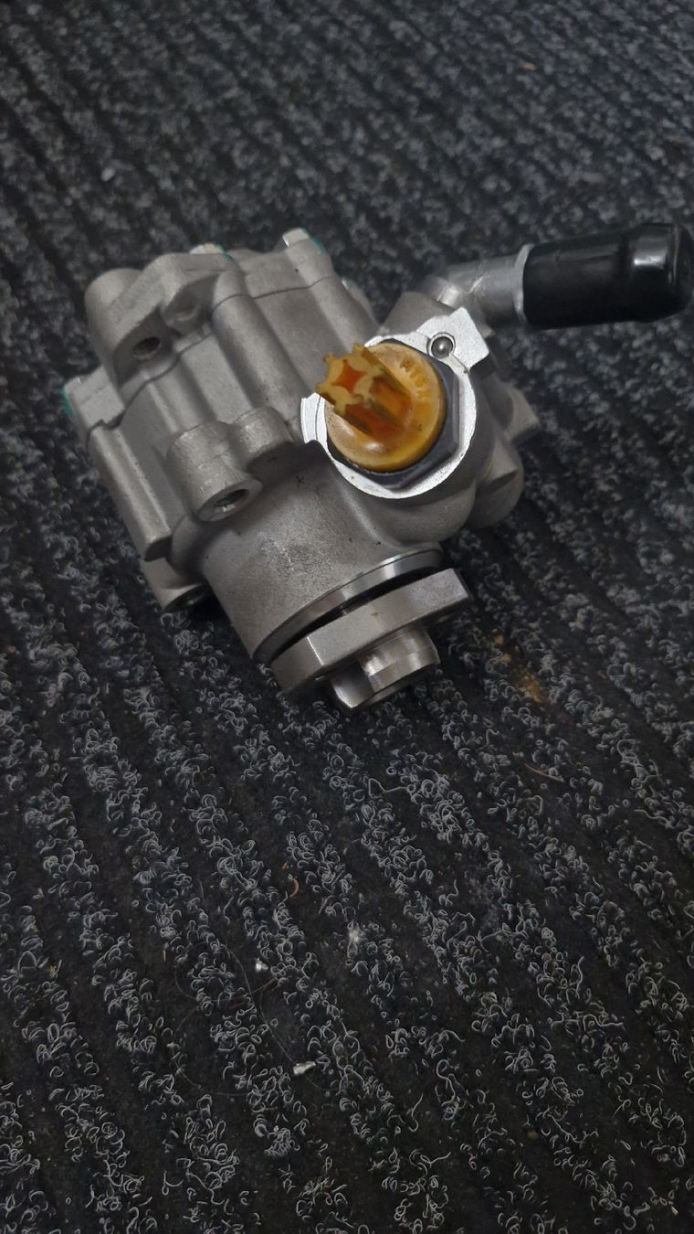 Alle Autoersatzteile: Servopumpe VW Golf 2 1,8L – Neu (gemäss Beschreibung) aus Birr von Marco.b04 1
