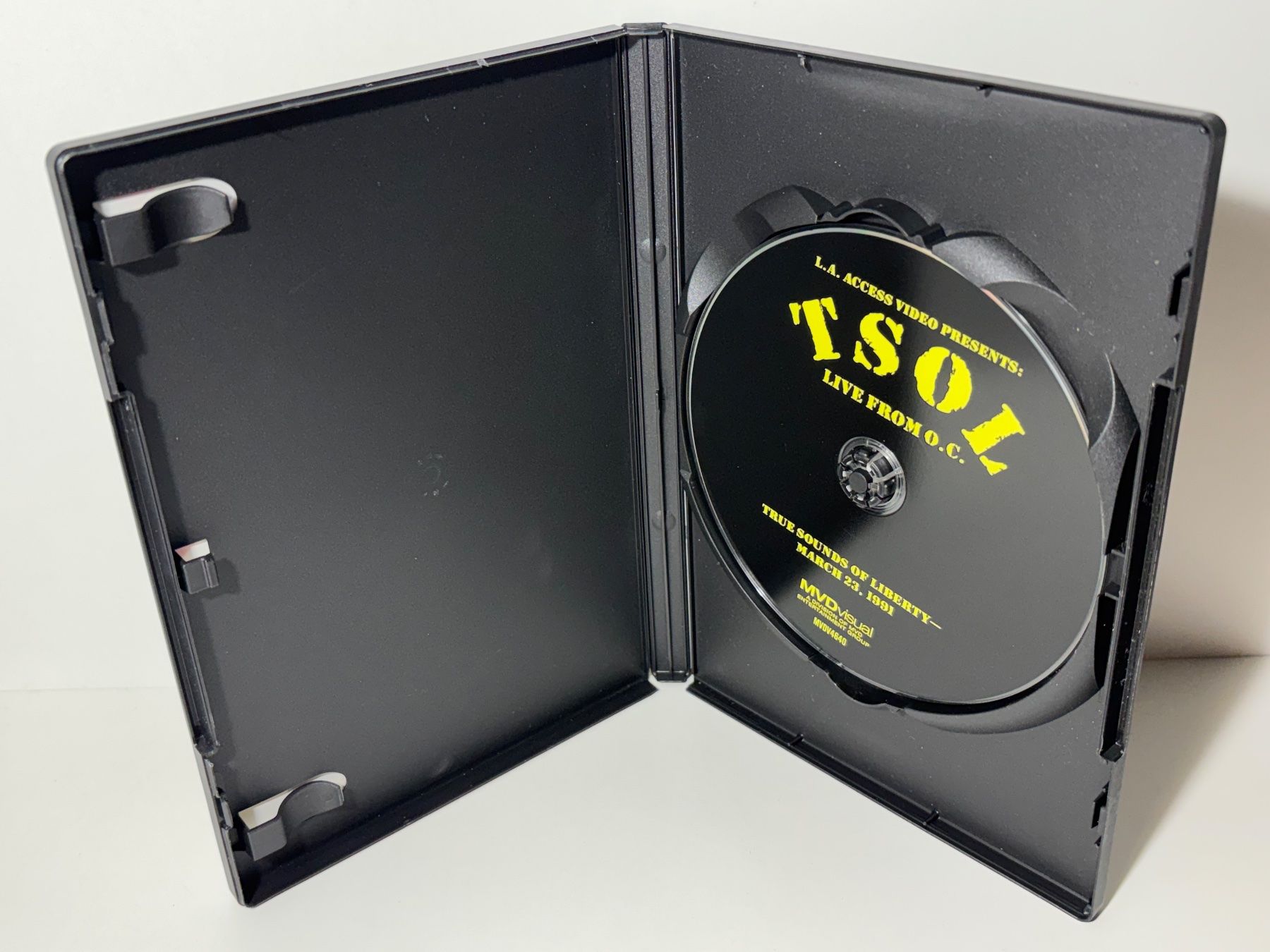 Tutti i DVDs: T.S.O.L. - Live from O.C. 1991 DVD – Usato da Wilderswil venduto da Sstriker 2