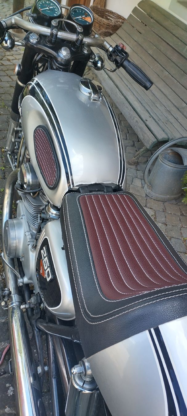 Honda Strada: Honda CB 250K 1972 – Usato da Rafz venduto da Java500 7