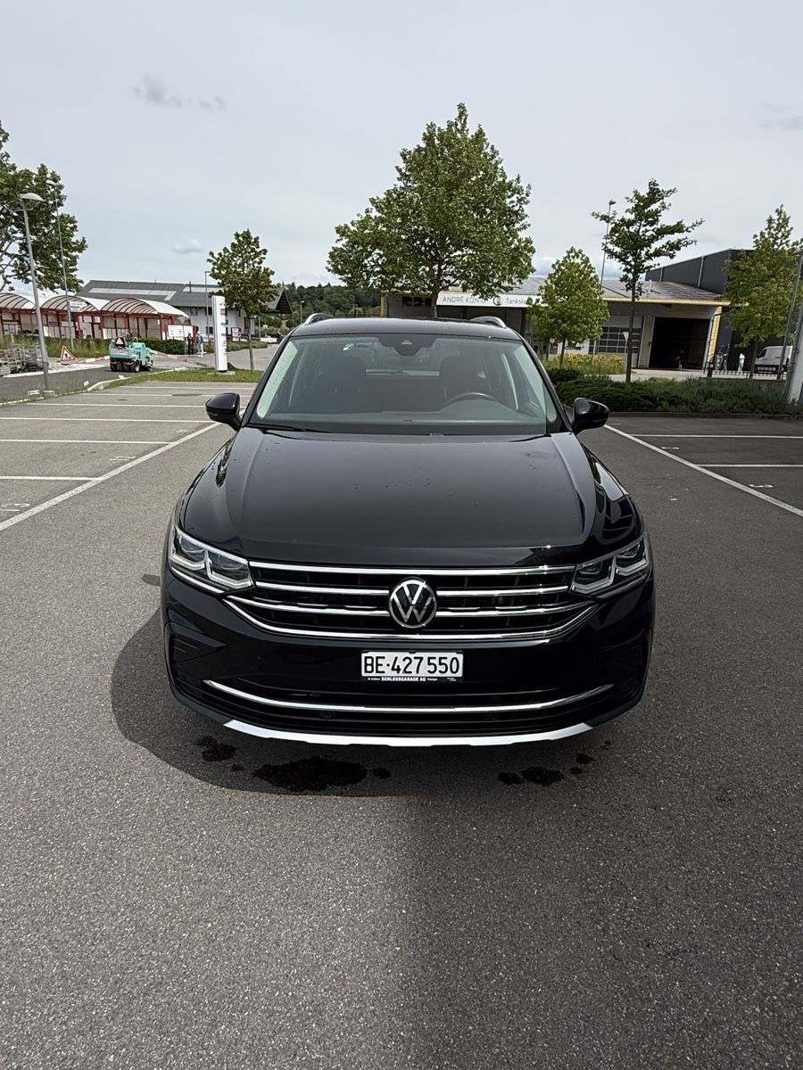 VW Automobili: VW Tiguan Elegance Schwarz – Usato da Luzern venduto da mat.jones 3