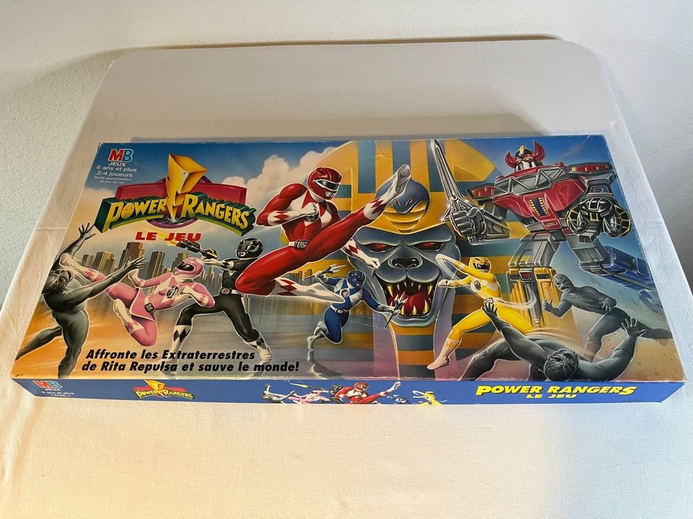 Power 4 Asterix Brettspiel Von Winning Moves – Französische Version, Strategiespiel Für Die Ganze Familie