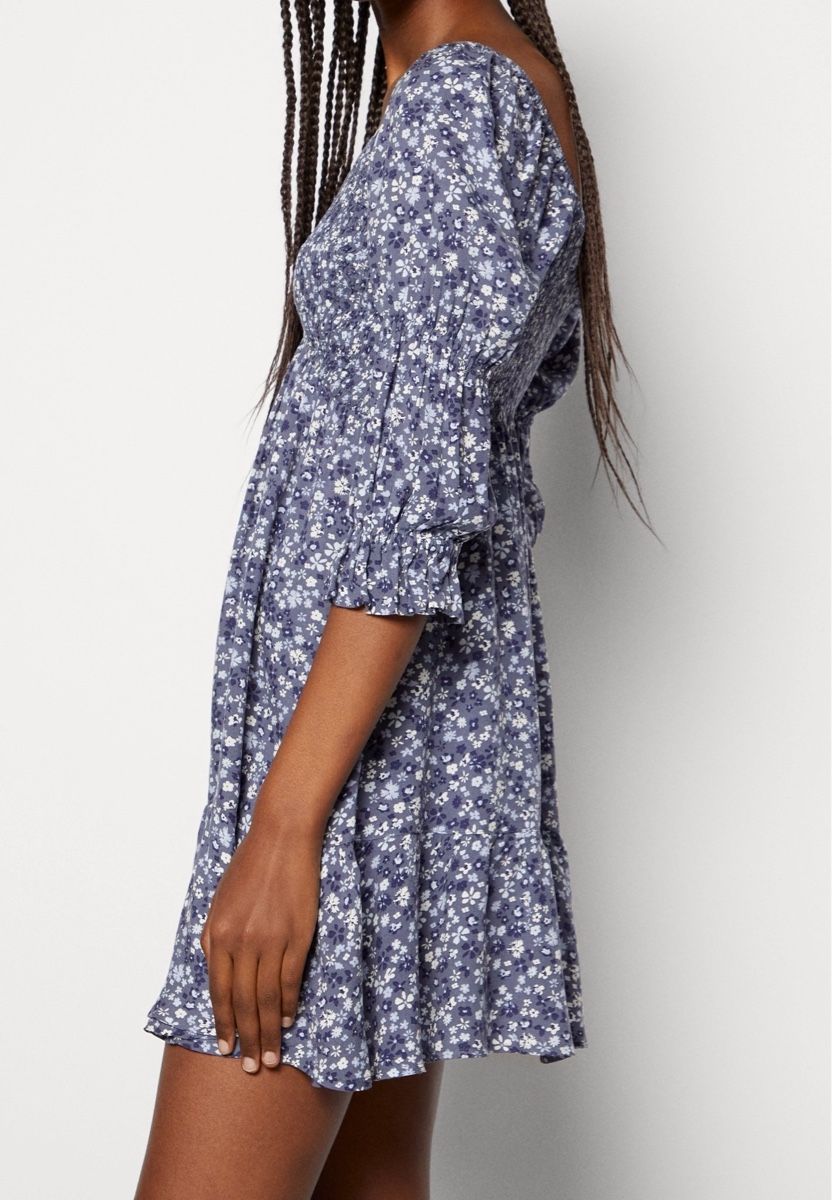 Hollister Vestiti: Hollister Freizeitkleid M – Usato da Rümlang venduto da svent 3