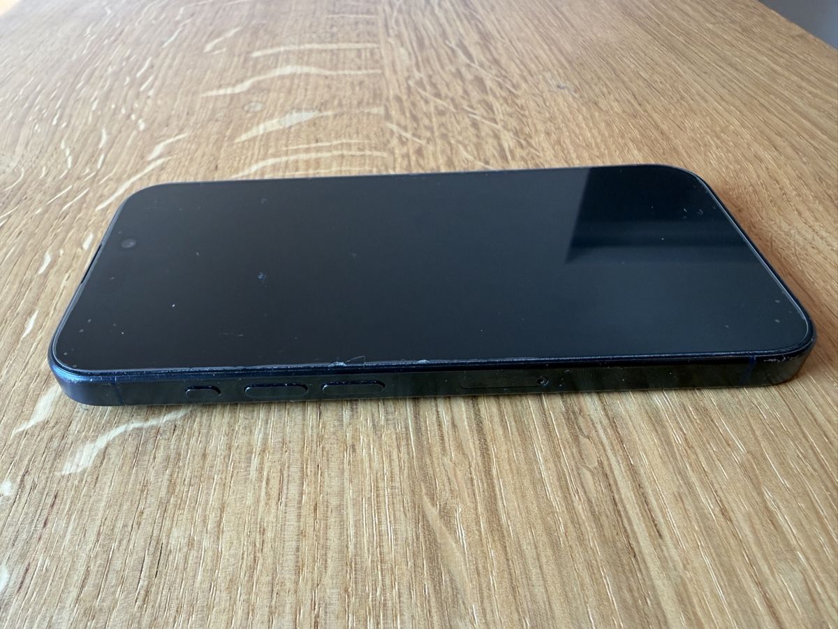 Apple Portables: IPhone 15 Pro, guter Zustand – D'occasion à Muri AG par pedy_fcb 2