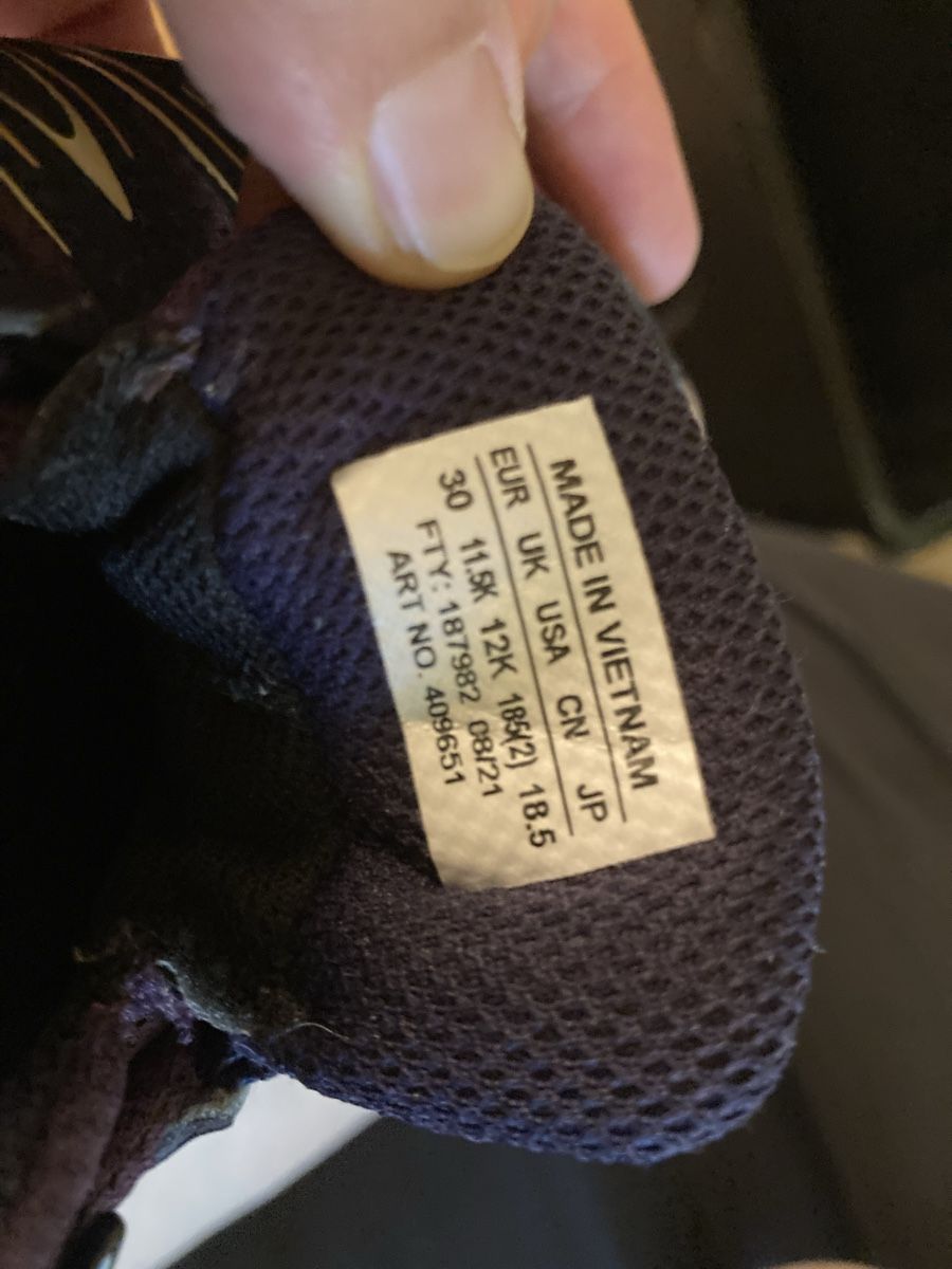 Scarpe per ragazzi: Wanderschuhe Gr 30 – Usato da Effingen venduto da Schwarzefina 4