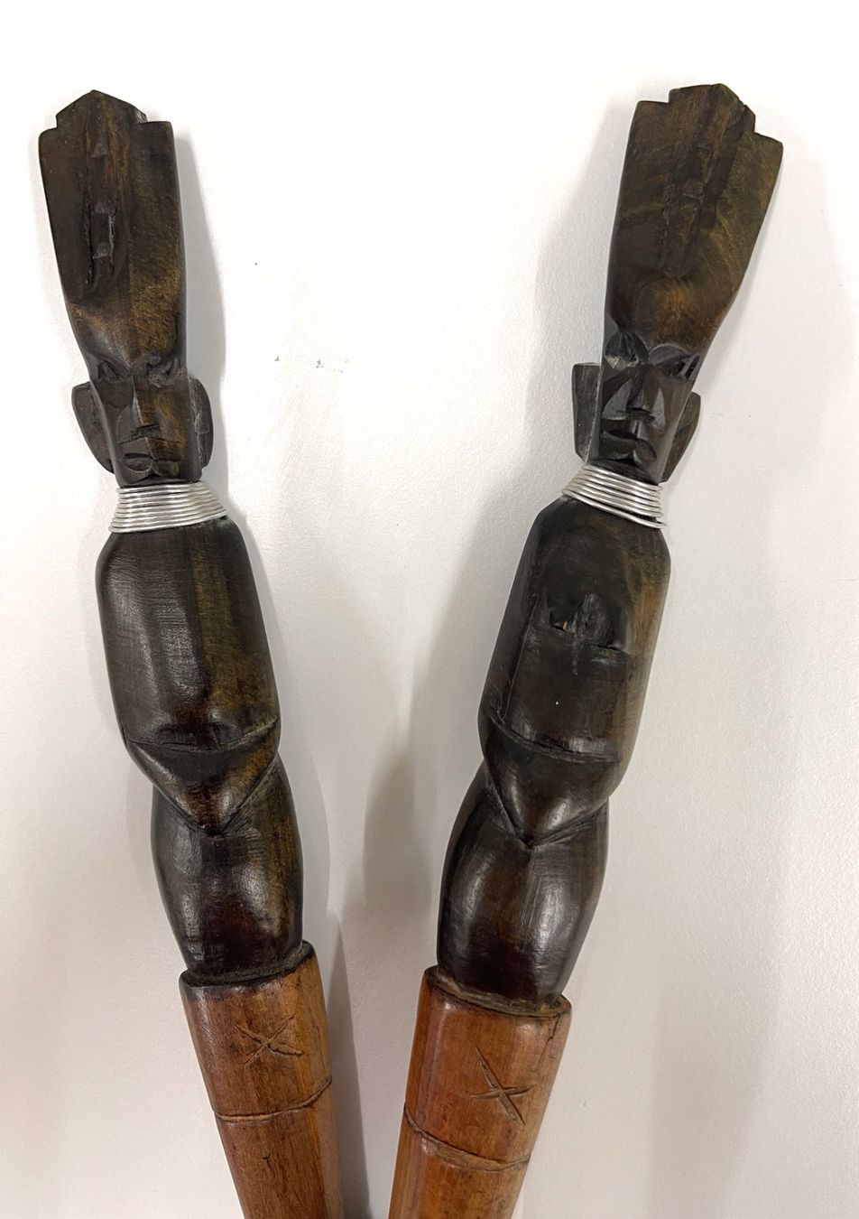 Tutte le decorazioni: Afrikanische Deko Holzmesser - L58cm – Usato da Oftringen venduto da Vucki 1