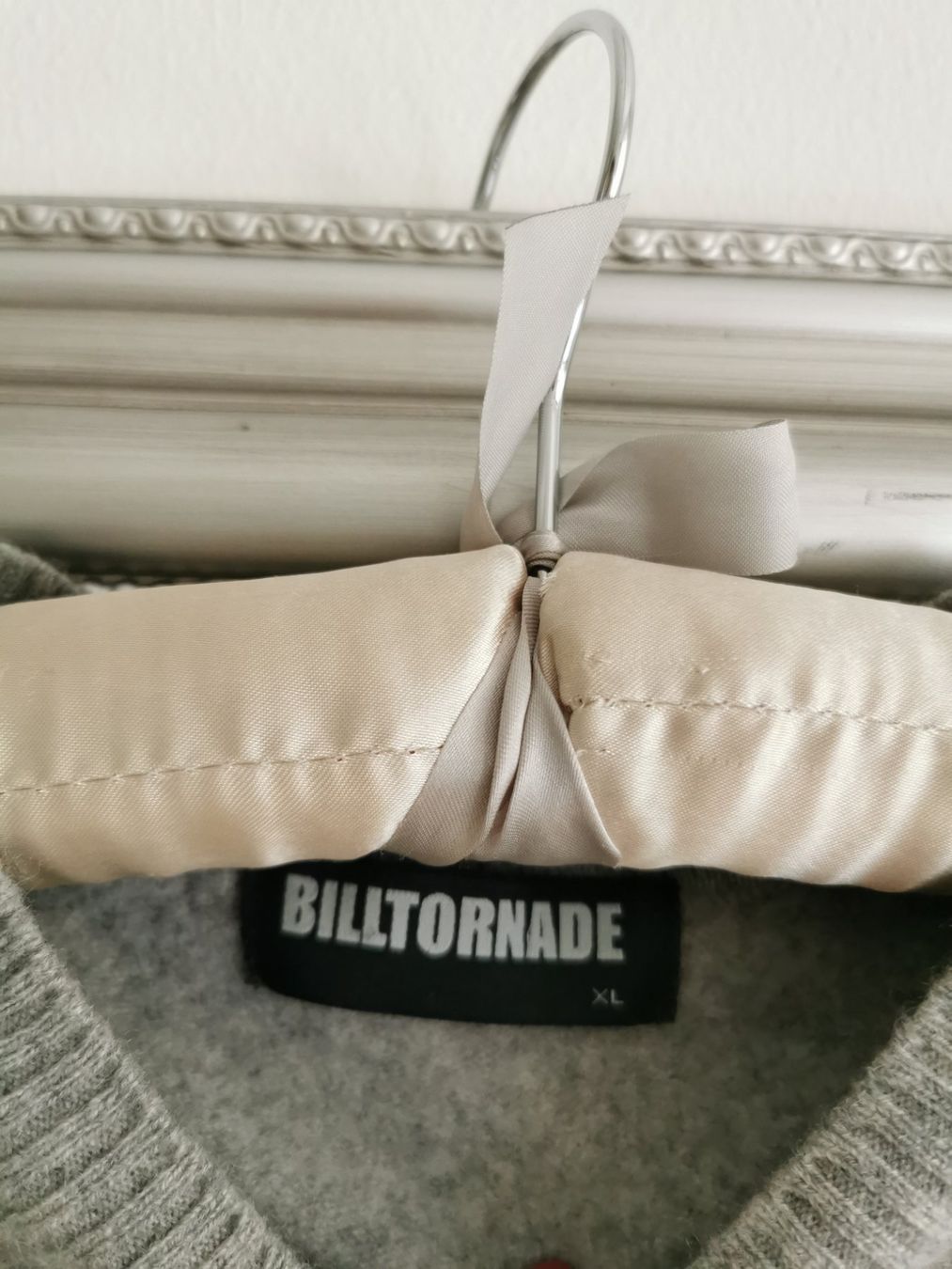 Maglioni & Felpe: Orig. BILLTORNADE Cashmere Pullover – Usato da Schaan venduto da Tiffany019 1